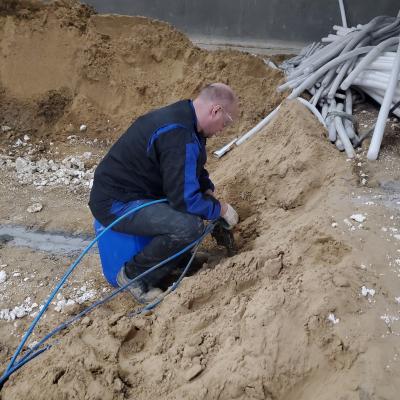 Проведение работ по инъектированию на объекте (паркинг)